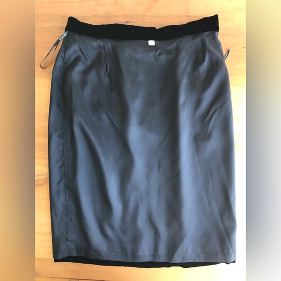 Vintage 1990s Calvin Klein Super Soft Black Velvet Skirt Suit Minimalist Classic - Picture 11 of 16